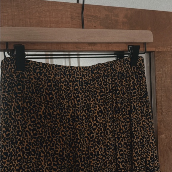 Leopard skirt - Picture 4 of 4